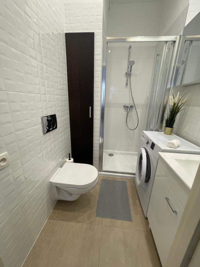 Wiejska 14: Smart City Center Apartment near Parliament Warsaw Exterior photo